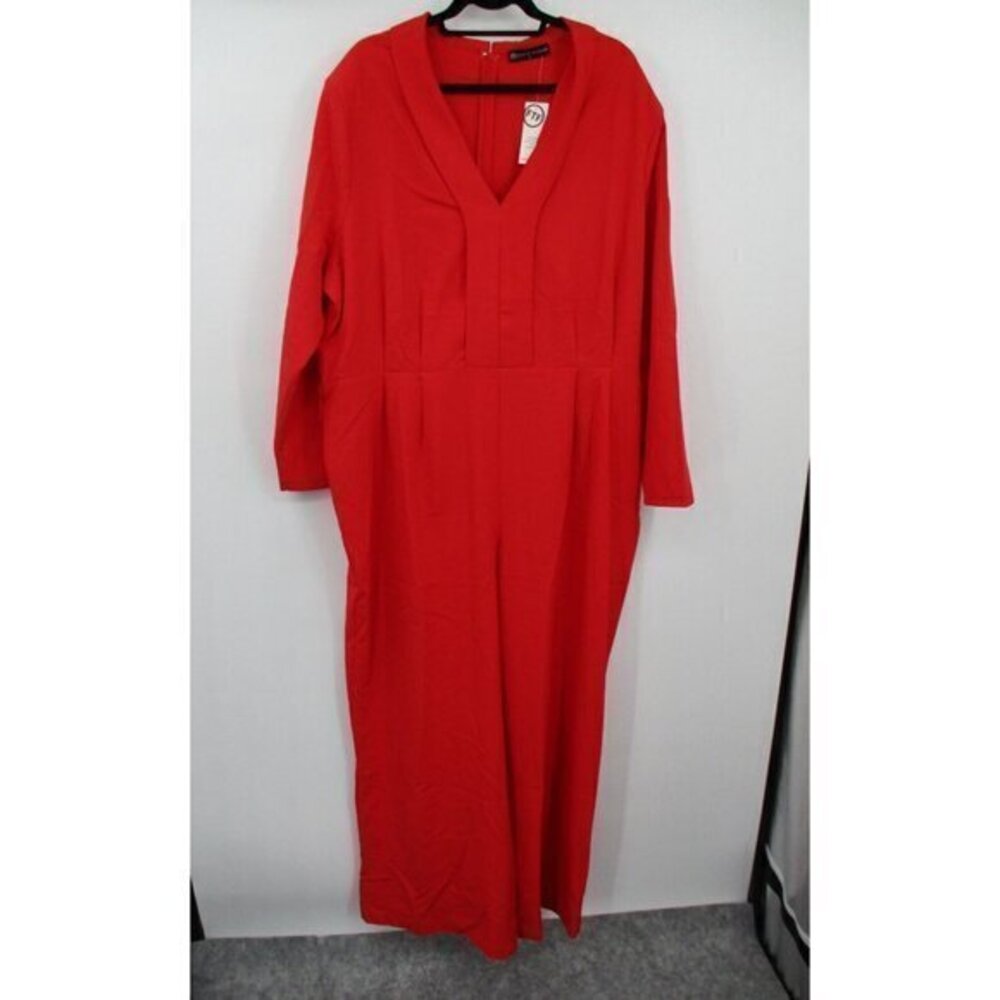 Fashion to Figure Womens Jumpsuit 2 Red Straing Leg V Neck Long Sleeves Zipper